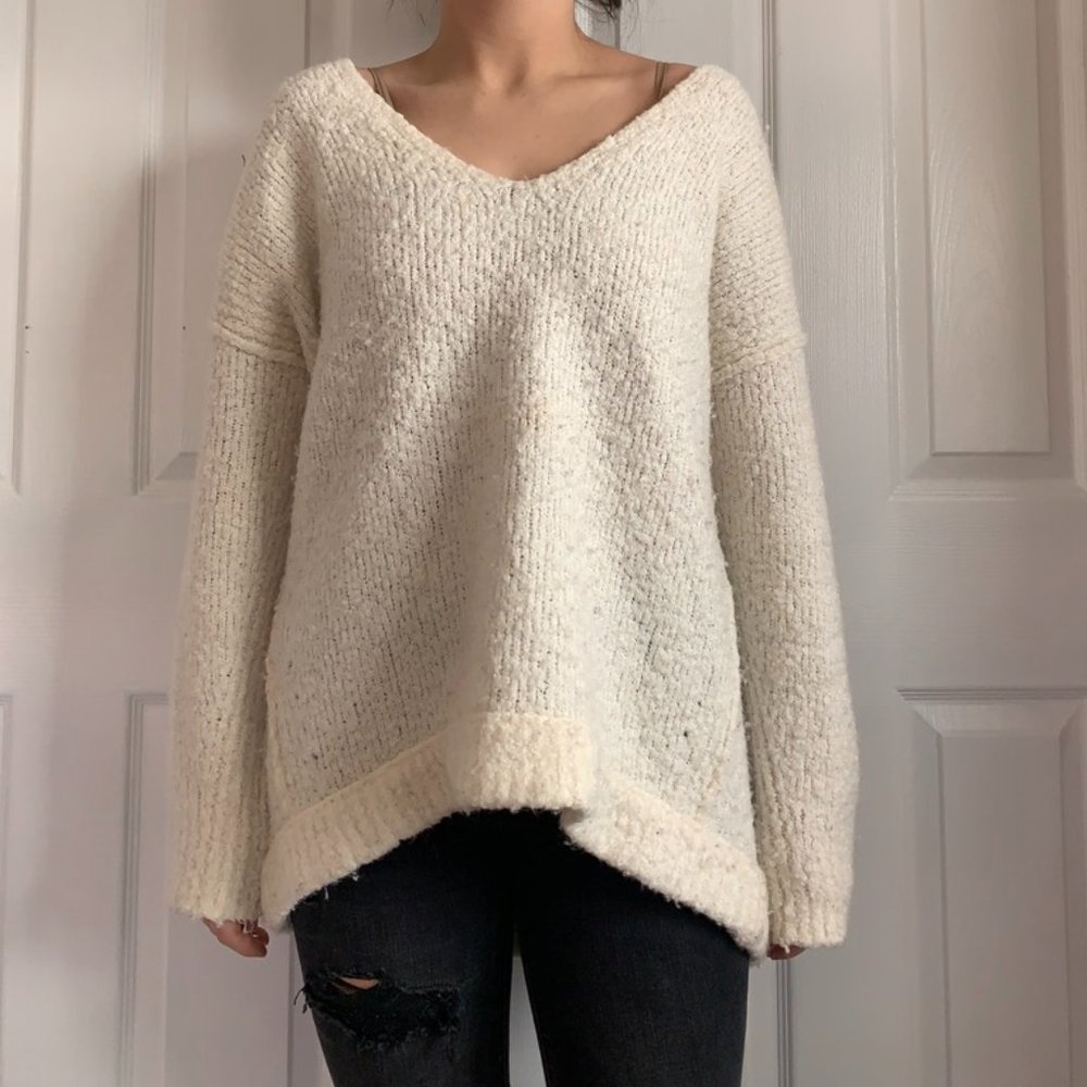 Free People  Lofty V-Neck Oversized Sweater - Picture 3 of 3